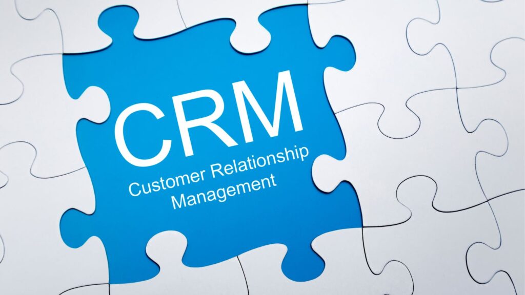 wprowadzanie danych do CRM system